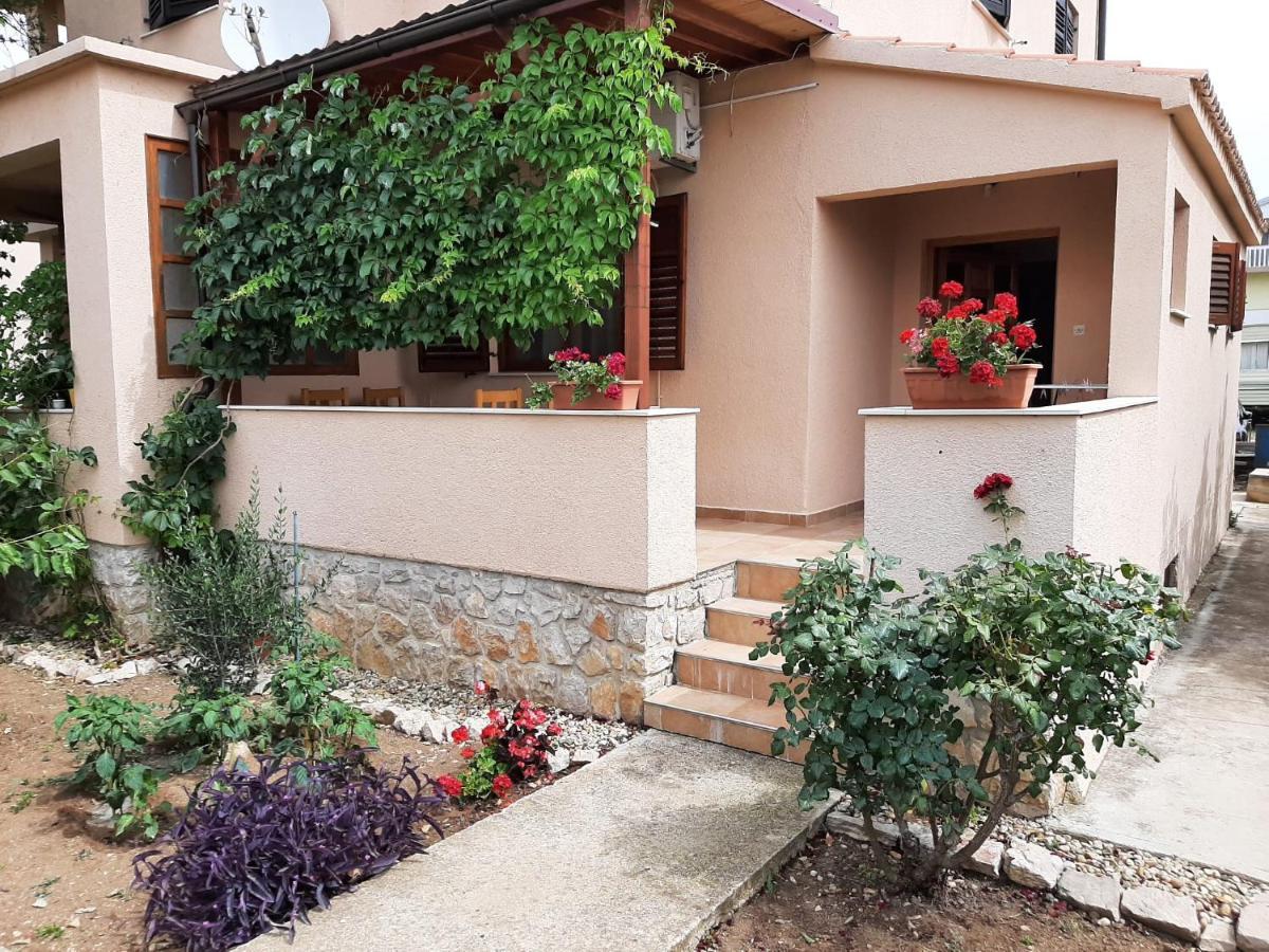 Apartment Sare Betina  Exterior foto
